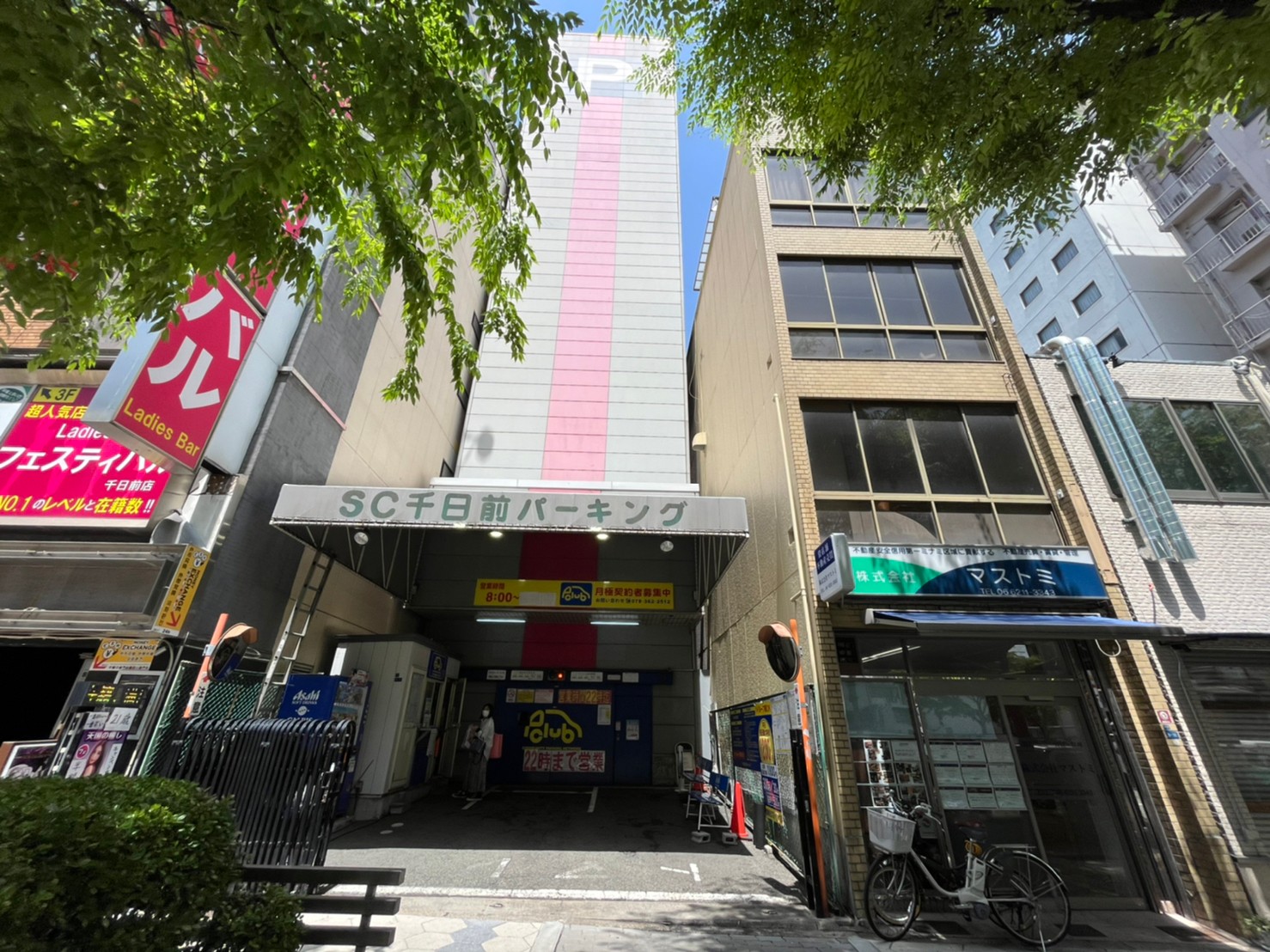【千日前中央区大阪市 時間貸し駐車場】SC千日前パーキング